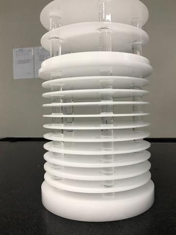 Quartz bases